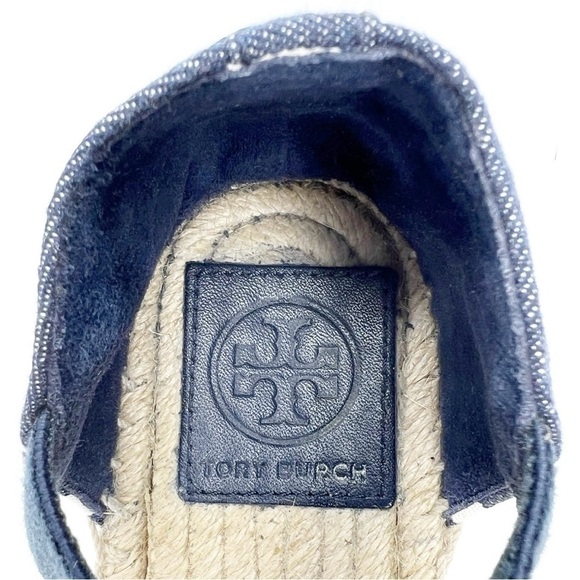 Tory Burch Catalina 3 Wedge Espadrille Sandals Size 7 Blue Red White Stripes EUC - Picture 11 of 12